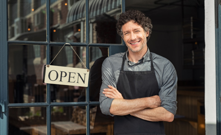 Should You Buy a Franchise or Start Your Own Business?